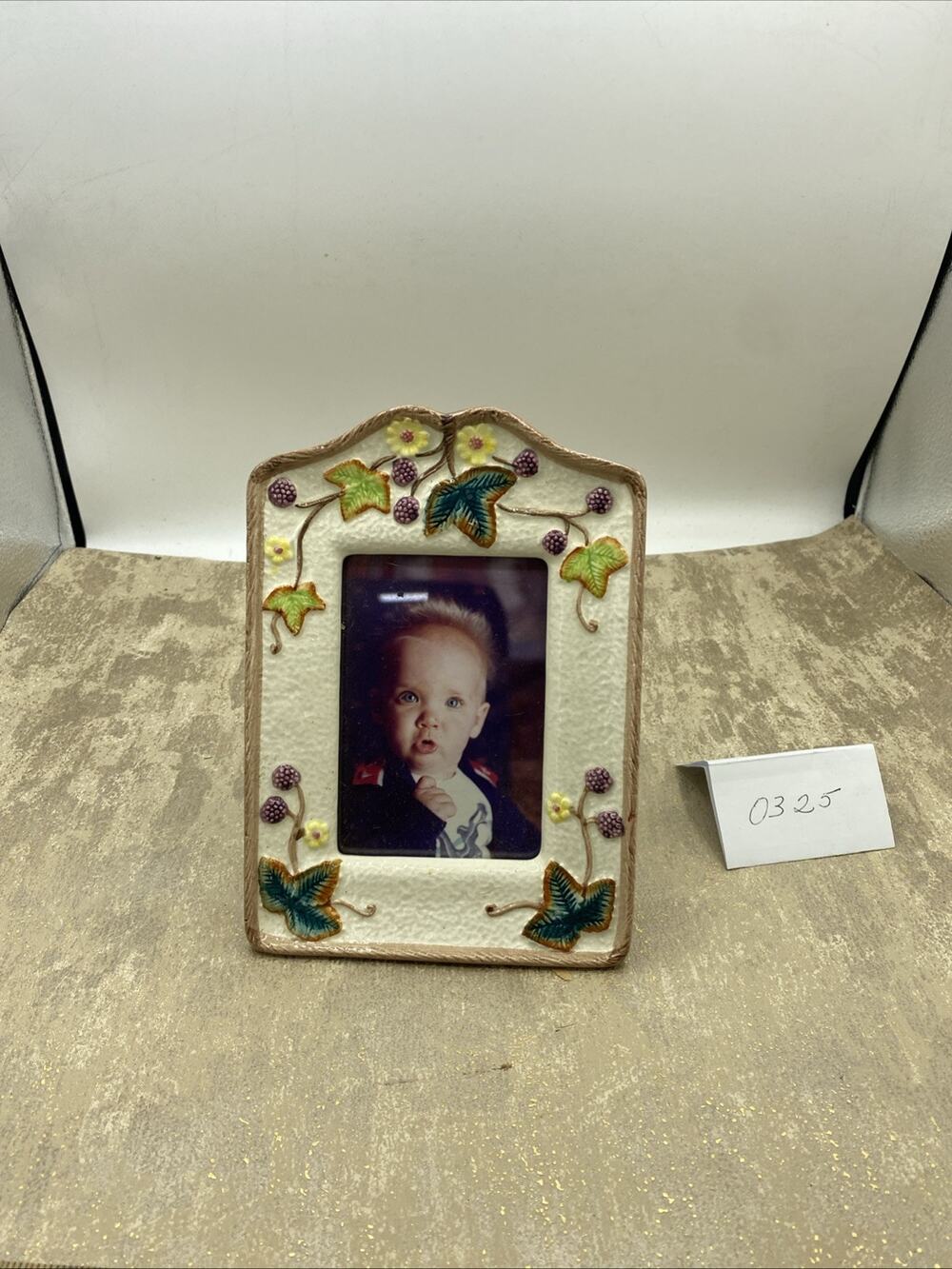 Terragrafics Ceramic Floral frame 5X7.75” Picture Sz 3X4.5”